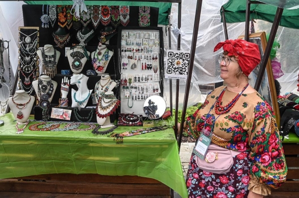 Тюменцы попробуют себя в роли ремесленников на фестивале русской культуры Тюменцы попробуют себя в роли ремесленников на фестивале русской культуры