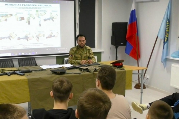 Подростковый проект «Ступени»: в военно-прикладных дисциплинах соревновались «танкисты», «пехотинцы» и «моряки» Подростковый проект «Ступени»: в военно-прикладных дисциплинах соревновались «танкисты», «пехотинцы» и «моряки»