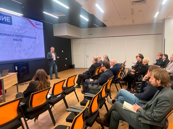 ��������� ���������� ������� ����������� ���� ������ ������������� ��������� ���� �� �������������� ������ � ������