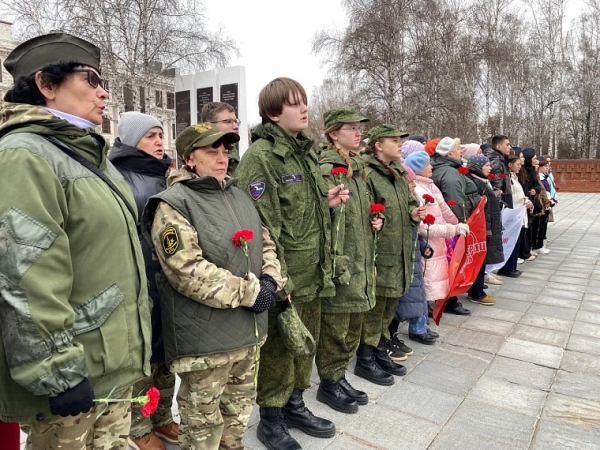 � ������ ������� ��������� 